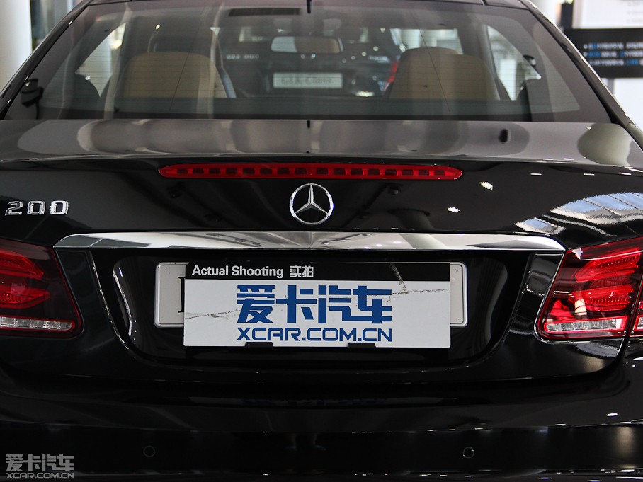 2014��YE���p�T E 200 Coupe