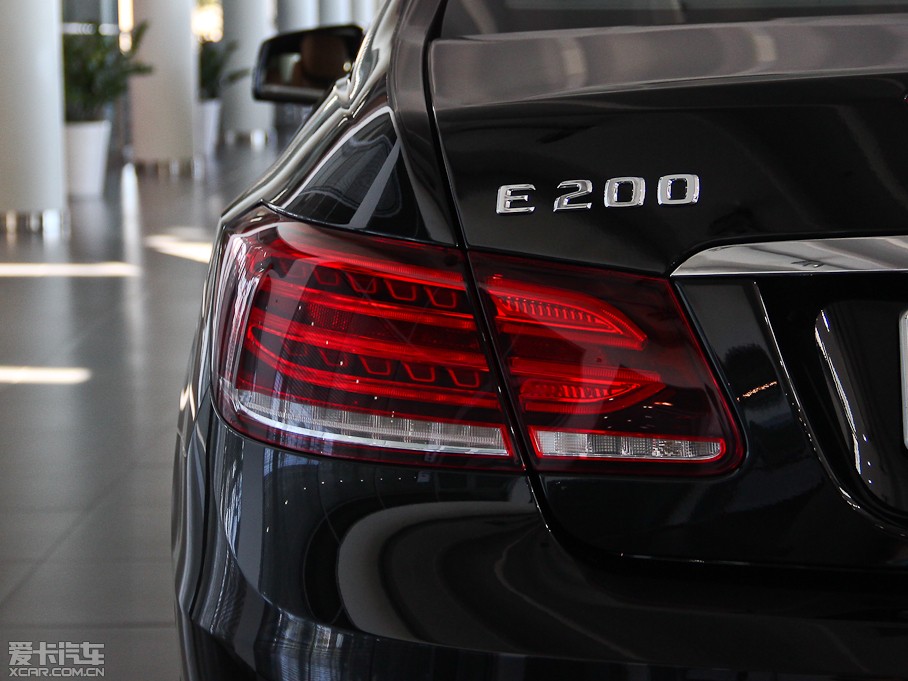 2014��YE���p�T E 200 Coupe