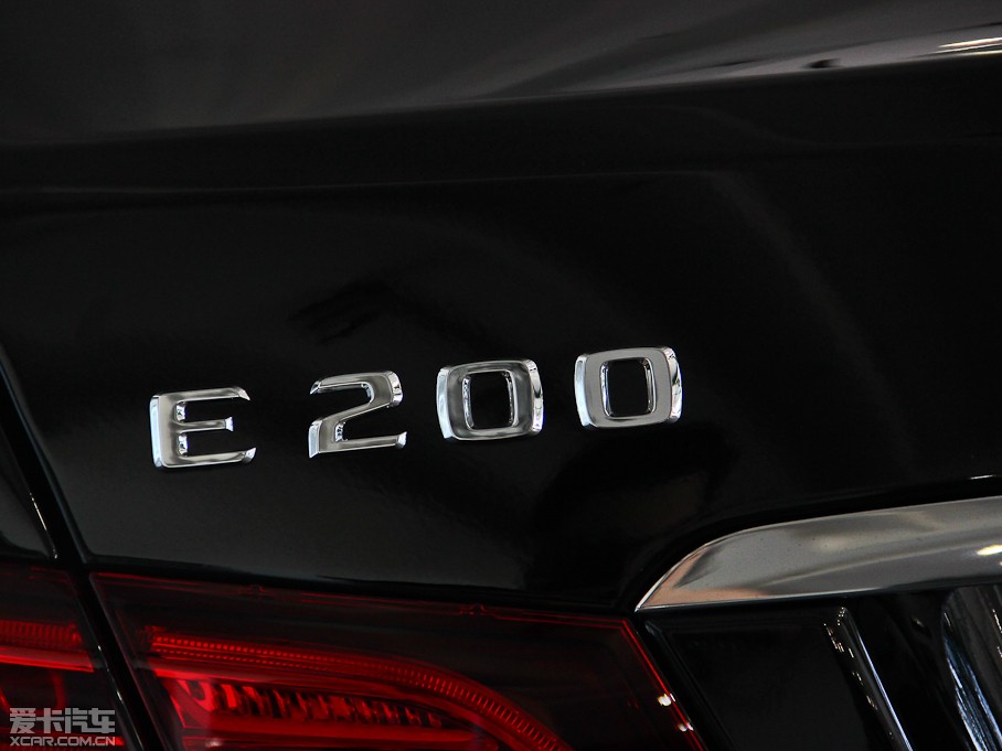 2014��YE���p�T E 200 Coupe