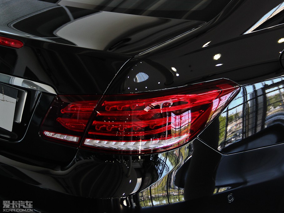 2014��YE���p�T E 200 Coupe