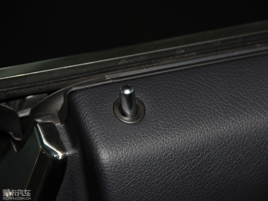 2014��YE���p�T E 200 Coupe