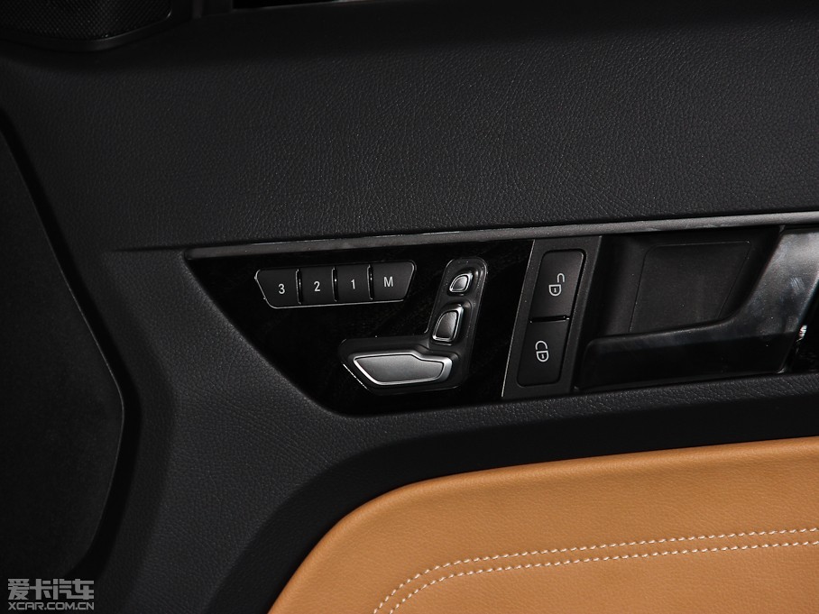 2014��YE��(j��)�p�T(m��n) E 200 Coupe