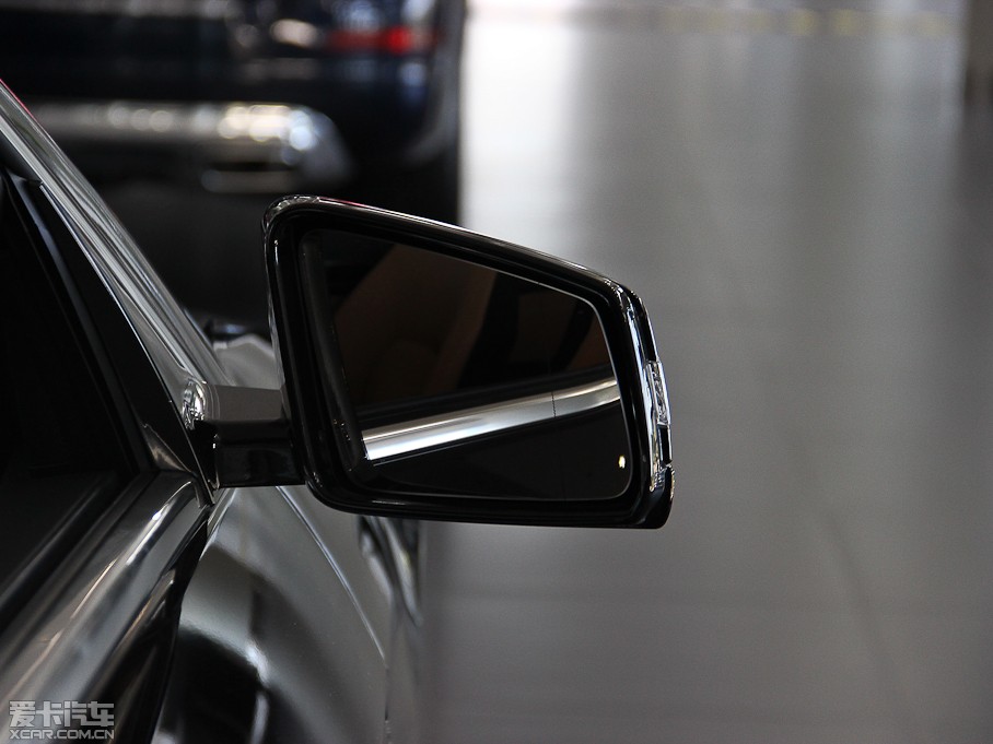 2014��YE���p�T E 200 Coupe