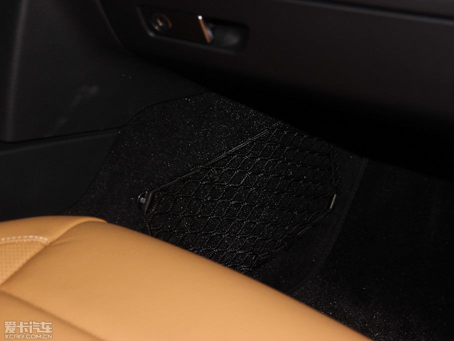 2014��YE���p�T E 200 Coupe