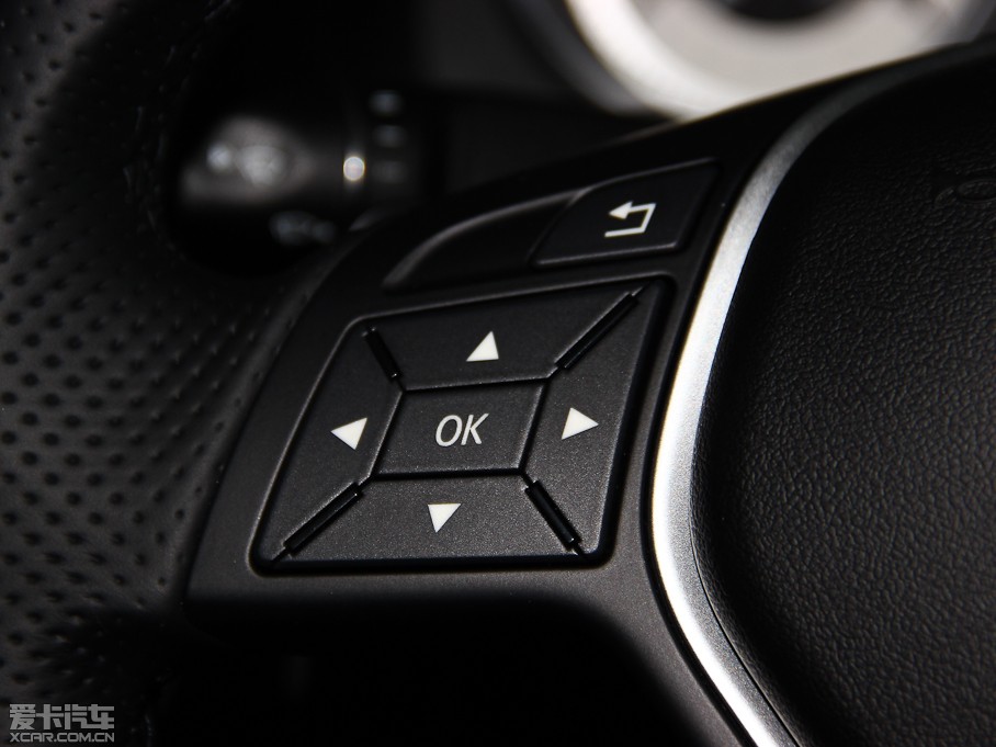 2014��YE���p�T E 200 Coupe