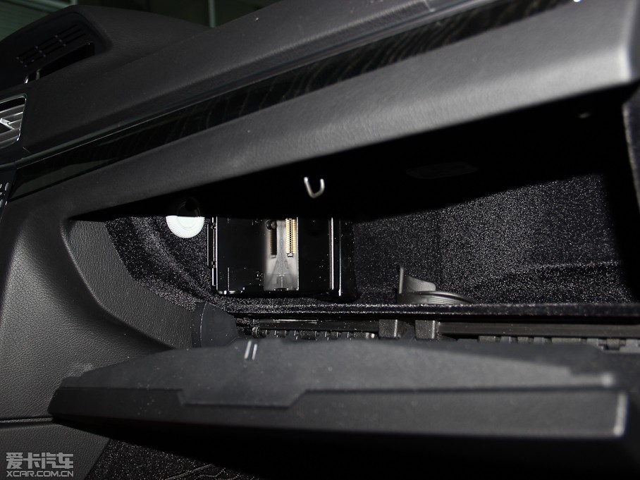 2014��YE���p�T E 200 Coupe