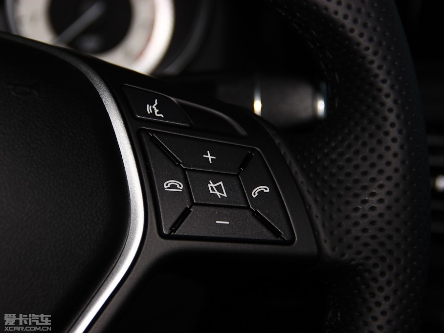 2014��YE���p�T E 200 Coupe