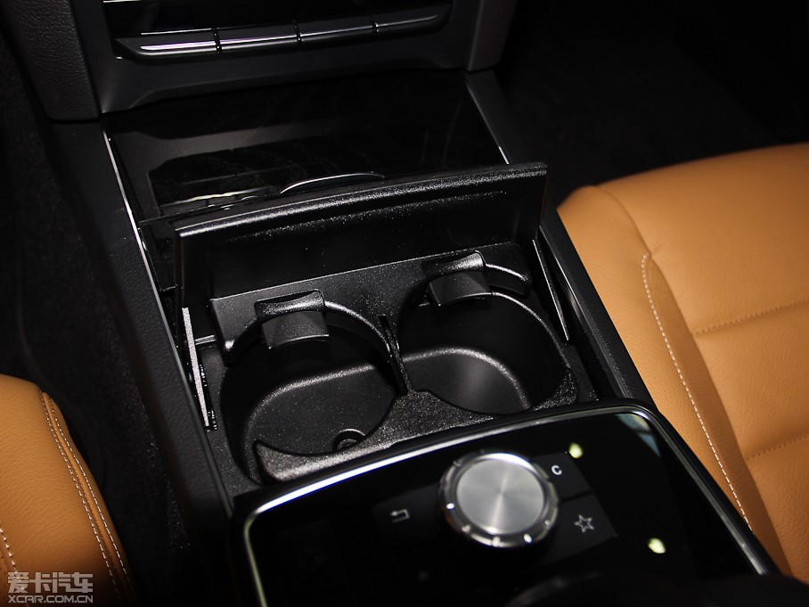 2014��YE���p�T E 200 Coupe