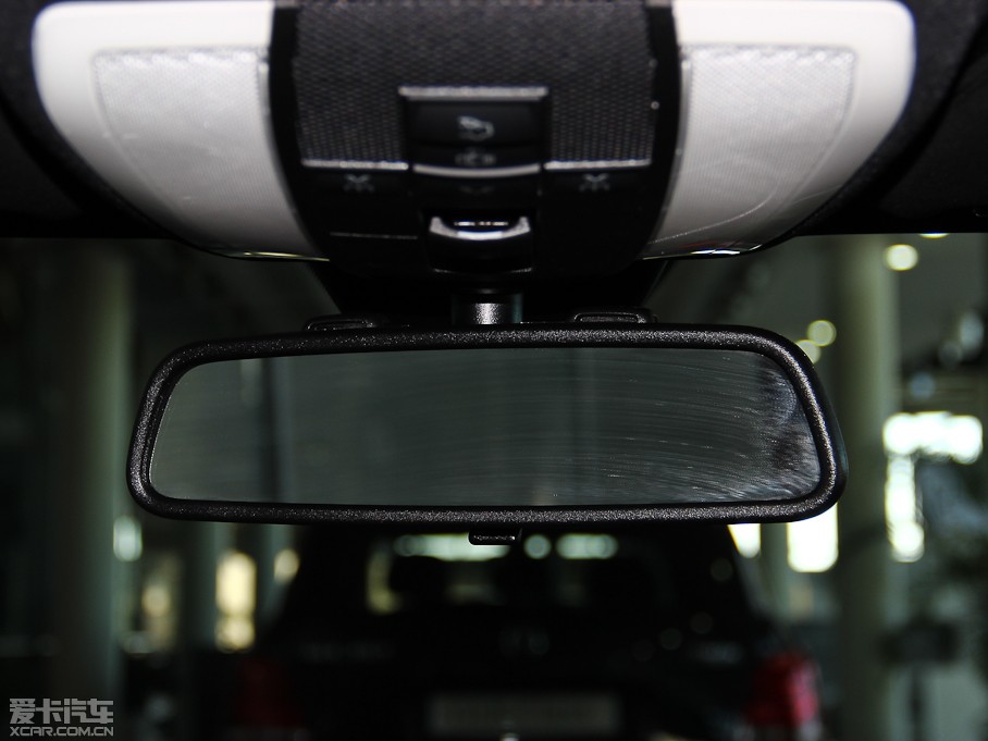 2014��YE��(j��)�p�T(m��n) E 200 Coupe