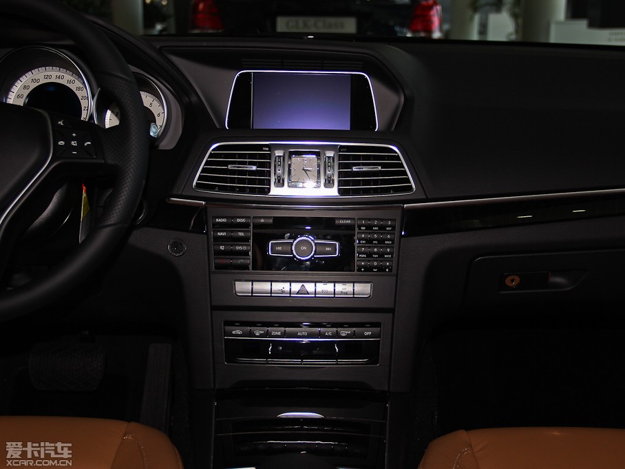 2014��YE���p�T E 200 Coupe