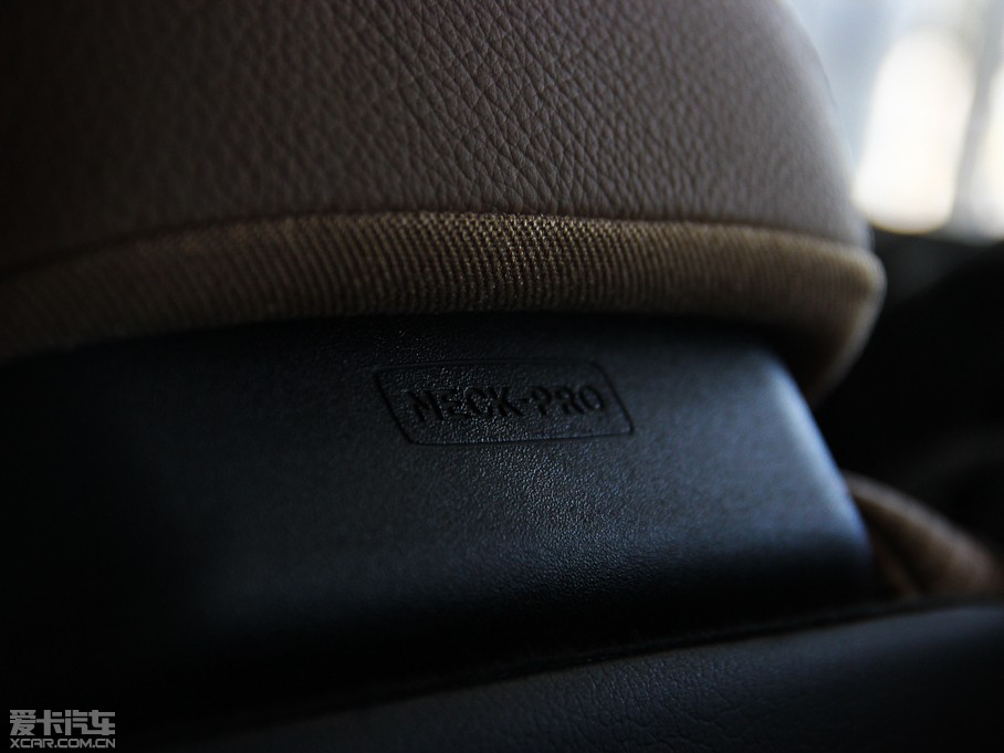 2014��YE���p�T E 200 Coupe