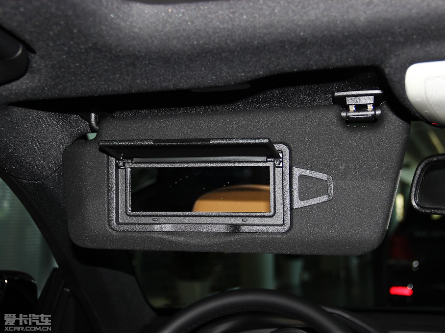 2014��YE���p�T E 200 Coupe