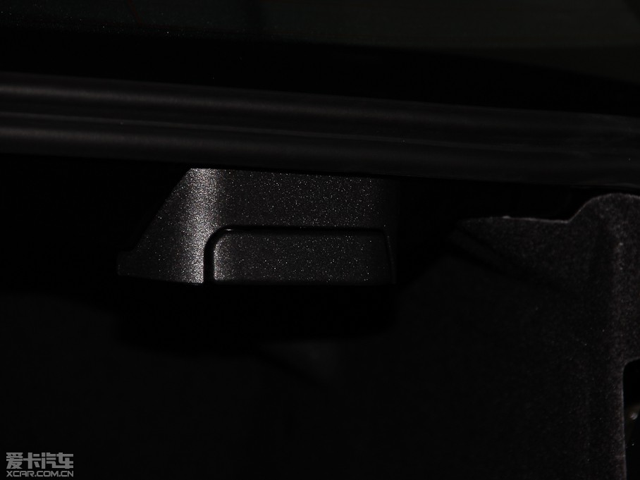 2014��YE���p�T E 200 Coupe