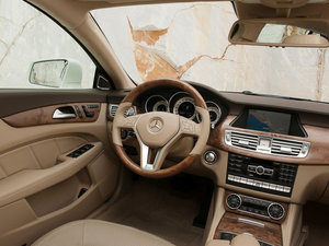 2013CLS 250 CDI Shooting Brake п؅^(q)