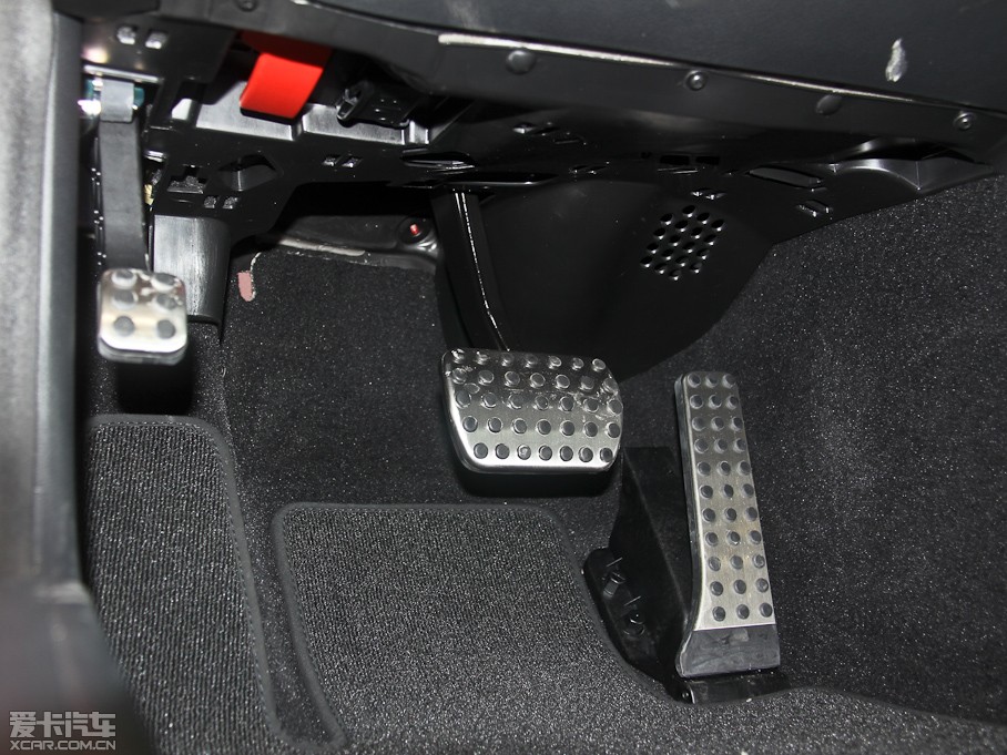 2013YC(M) C 180 Iܰ