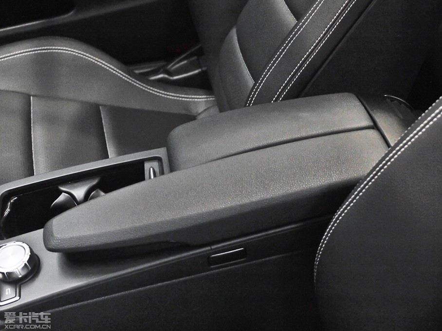 2013YC(M) C 180 Iܰ