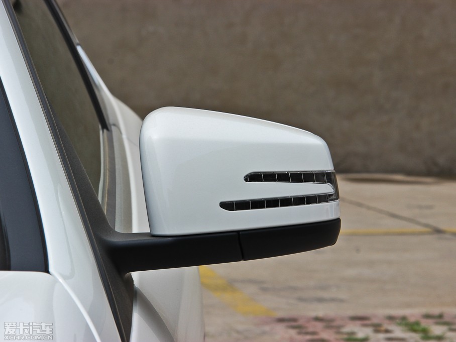 2013YC(M) C 180 Iܰ