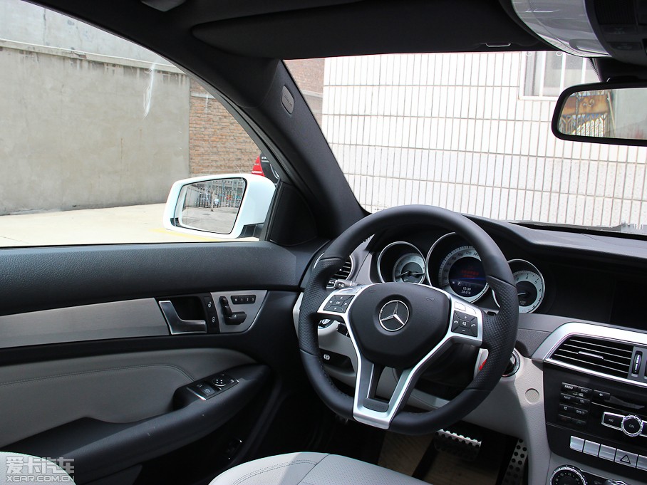 2013YC(M) C 180 Iܰ