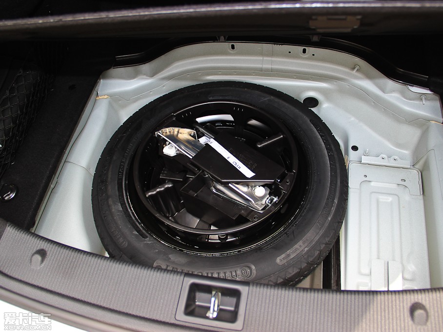 2013YC(M) C 180 Iܰ