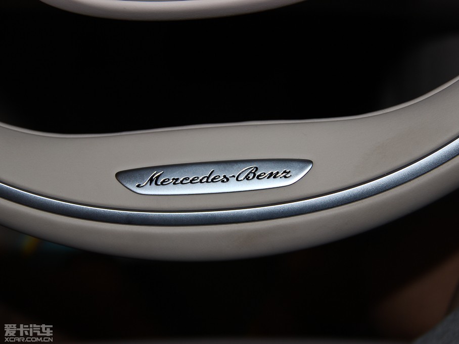 2014YS S 320L ̄(w)