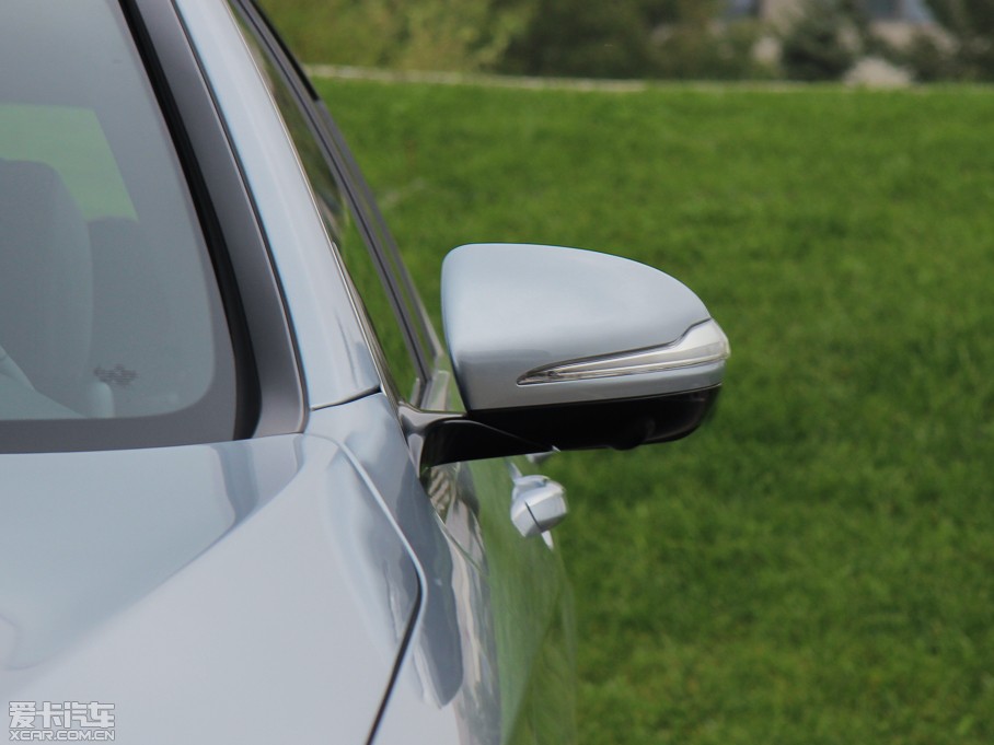 2014��YS�� S 320L ���A��