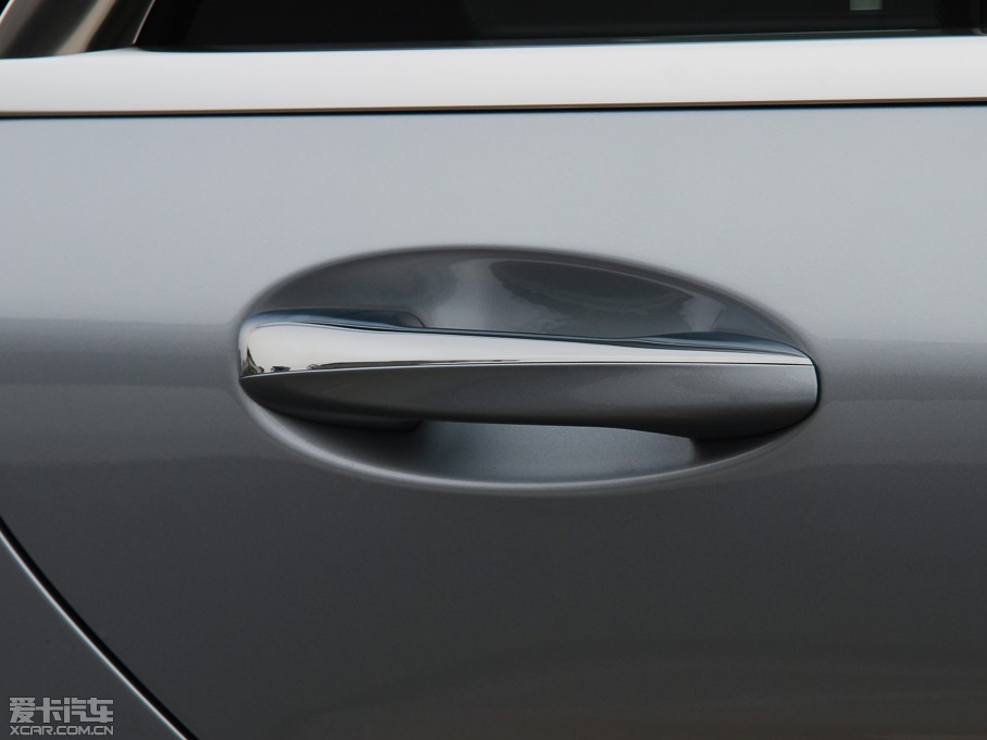 2014��YS�� S 320L ���A��