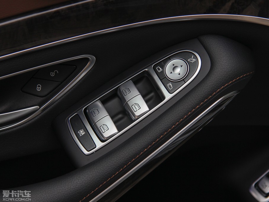 2014��YS�� S 320L ���A��