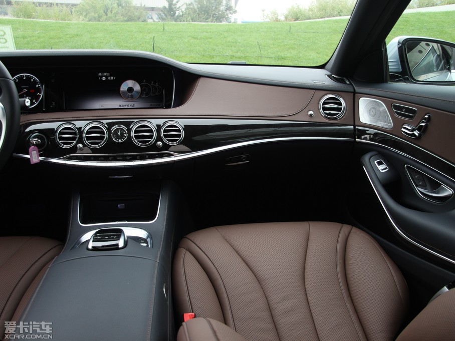 2014��YS�� S 320L ���A��