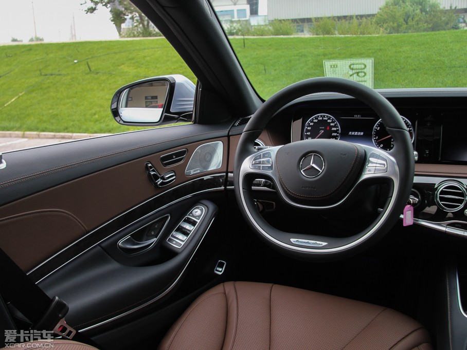 2014��YS�� S 320L ���A��