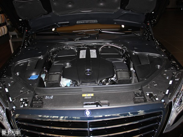 奔馳(進(jìn)口)2014款奔馳S級(jí)