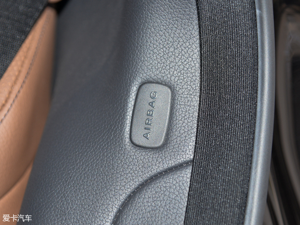 奔馳(進(jìn)口)2014款奔馳S級(jí)