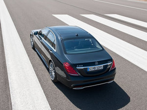 2014款S 350 整体外观