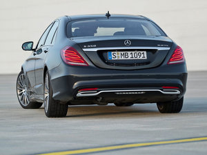 2014款S 350 整体外观