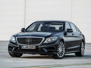 2014款S 350 整体外观