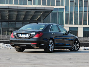 2014款S 400L 豪华型 整体外观