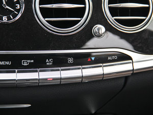 2014款S 500L 4MATIC 中控区