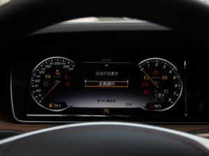 2014款S 320L 豪华型 中控区