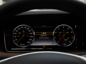 2014款S 320L 豪华型 中控区
