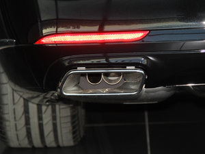 2014款S 400L 4MATIC 排气管