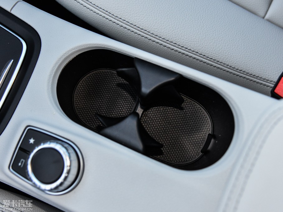 2015YB(j) B 200 r(sh)