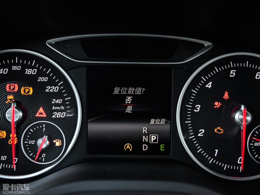 2015YB(j) B 200 r(sh)