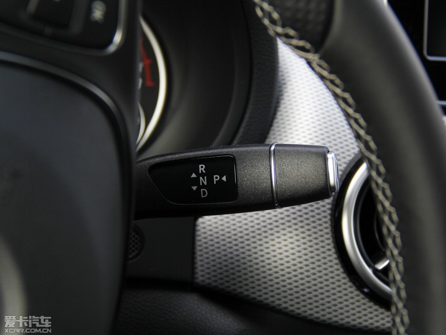 2015YB(j) B 200 (dng)