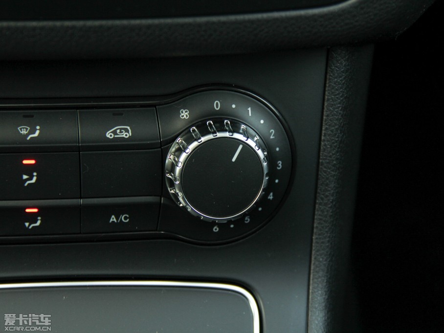 2015YB(j) B 200 (dng)