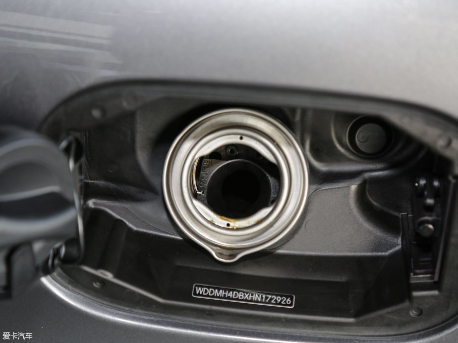 2015YB(j) B 200 (dng)