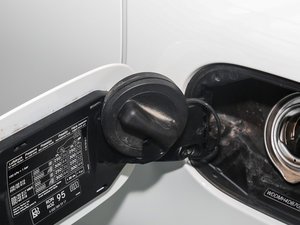 2015B 200 A (x)(ji)^