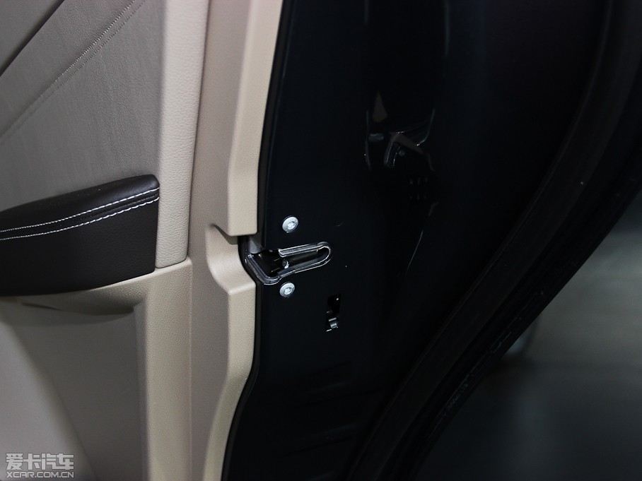 2014YM ML 400 4MATIC Ӹ