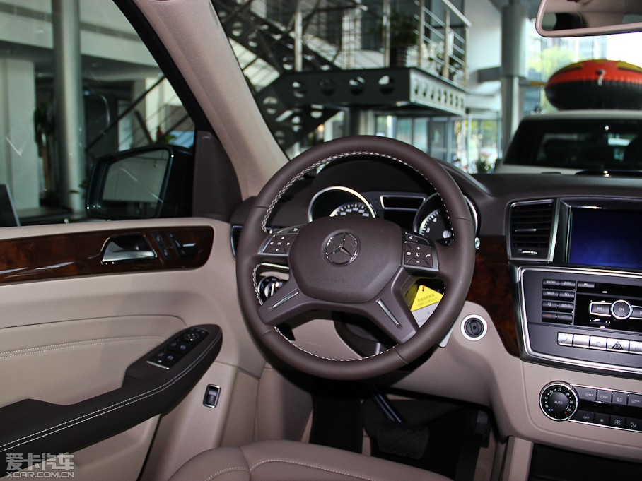 2014YM(j) ML 400 4MATIC (dng)