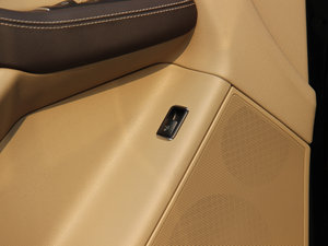 2014ML 400 4MATIC Ӹ g