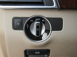 2014ML 400 4MATIC Ӹ п؅^