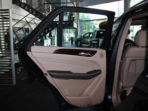 2014ML 400 4MATIC Ӹ g